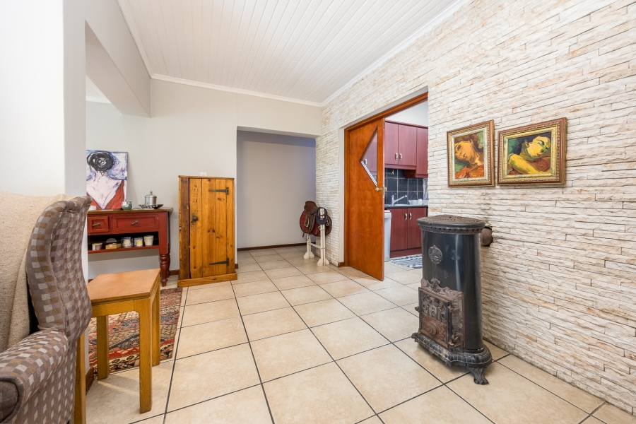 To Let 3 Bedroom Property for Rent in Kenridge Western Cape
